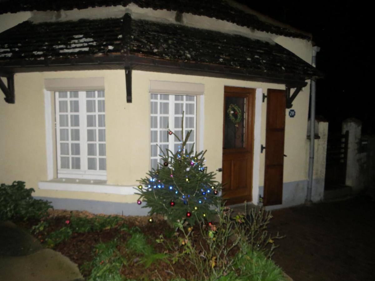 Charmante maison prés de Vézelay Voutenay-sur-Cure Exterior foto